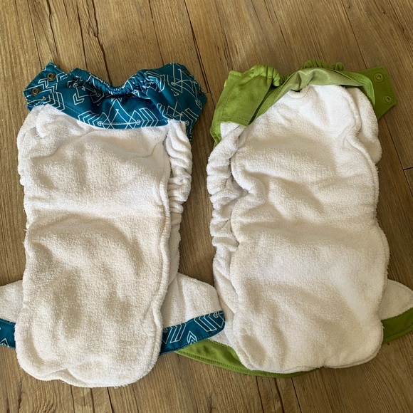 Various cloth diapers. - Picture 6 of 14